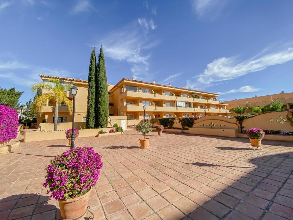 Apartamento En Los Patios De Santa Maria Golf Marbella Zewnętrze zdjęcie